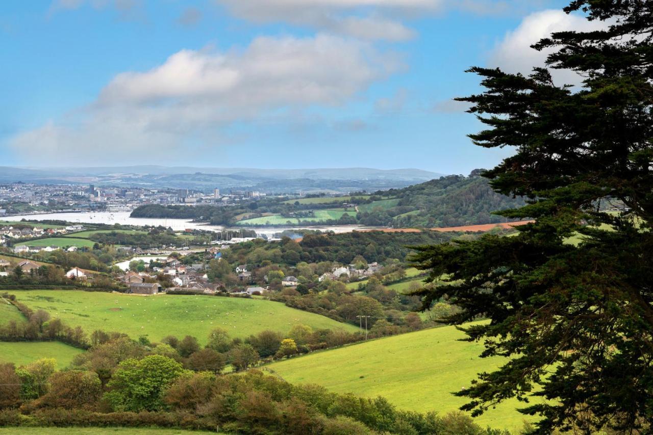 Finest Retreats - Whitsand Bay Lodge Торпойнт Екстериор снимка