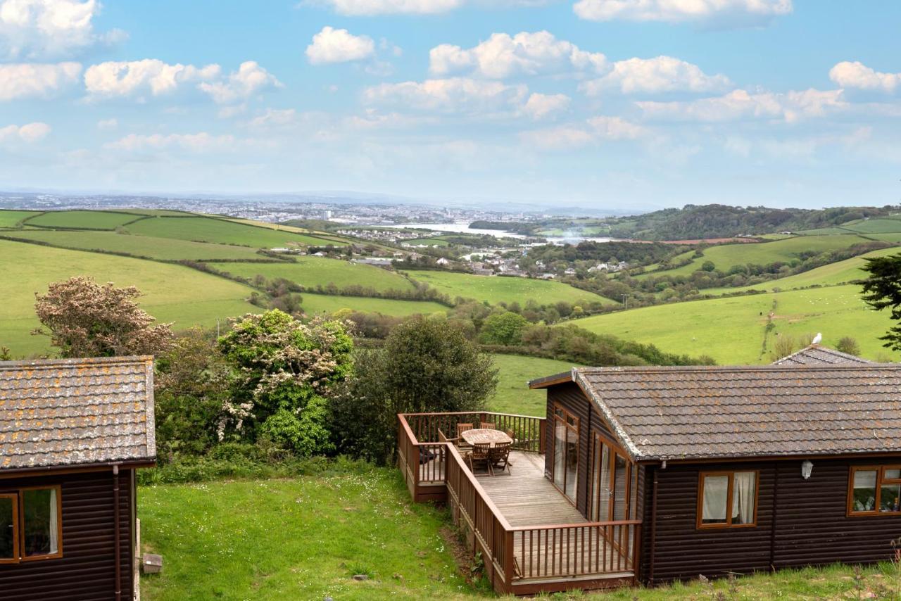 Finest Retreats - Whitsand Bay Lodge Торпойнт Екстериор снимка