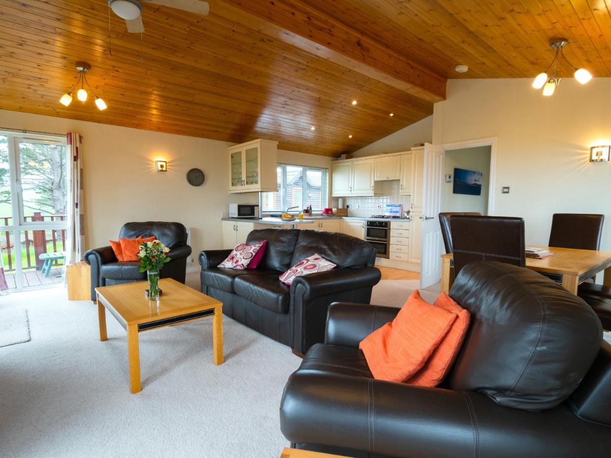 Finest Retreats - Whitsand Bay Lodge Торпойнт Екстериор снимка
