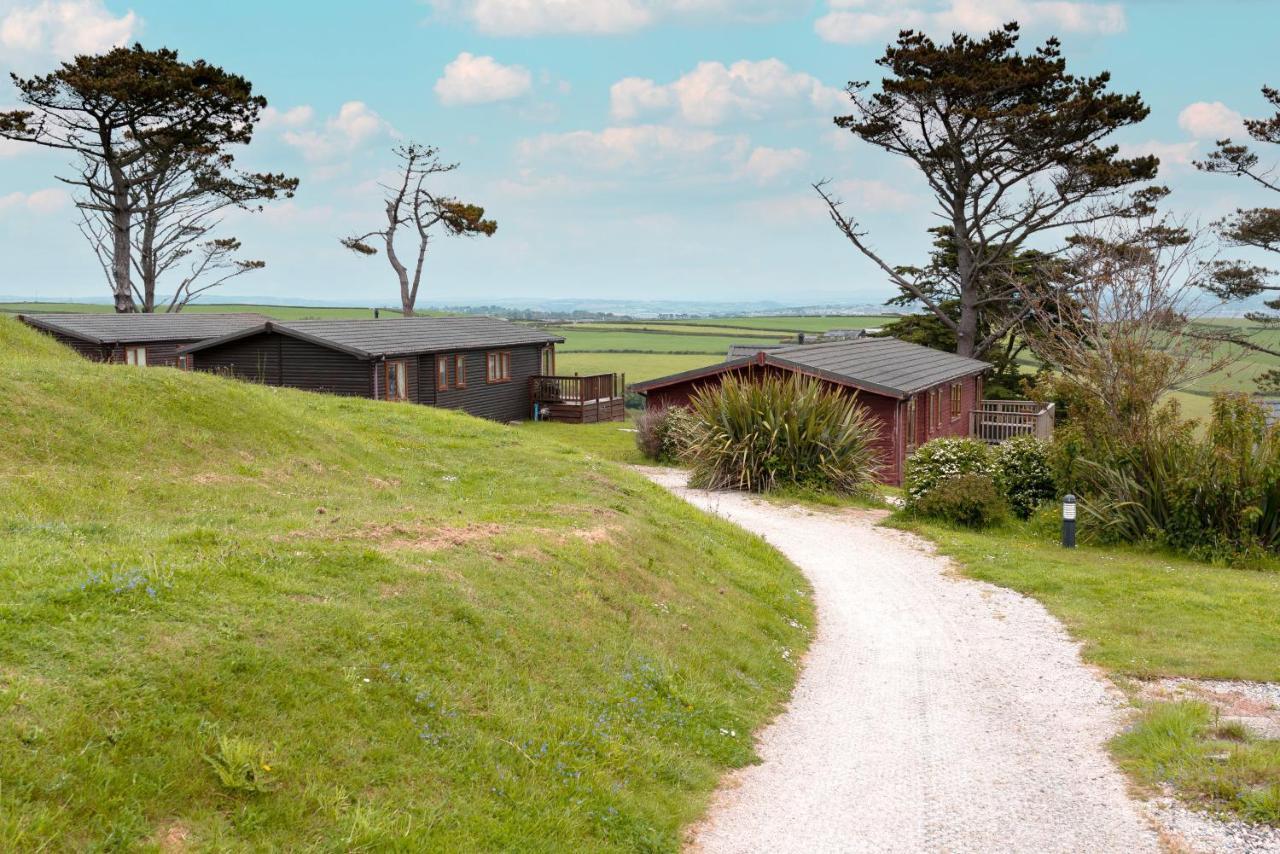 Finest Retreats - Whitsand Bay Lodge Торпойнт Екстериор снимка
