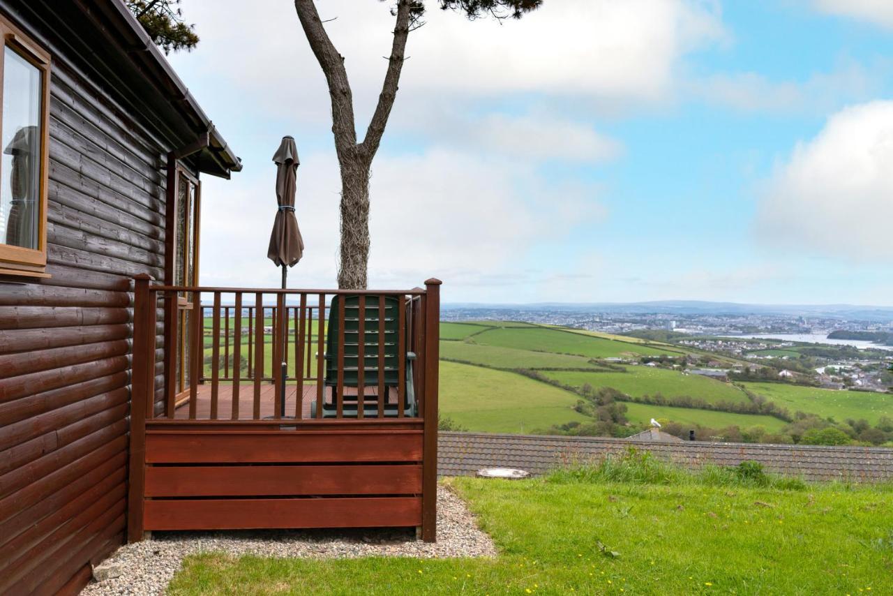 Finest Retreats - Whitsand Bay Lodge Торпойнт Екстериор снимка